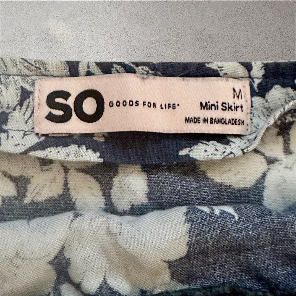 SO Goods for Life Blue Floral Ruffle Mini Skirt Size M - Picture 4 of 7
